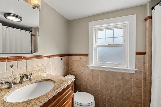 $5,000 | 55 Aborn Avenue, Wakefield, MA 01880