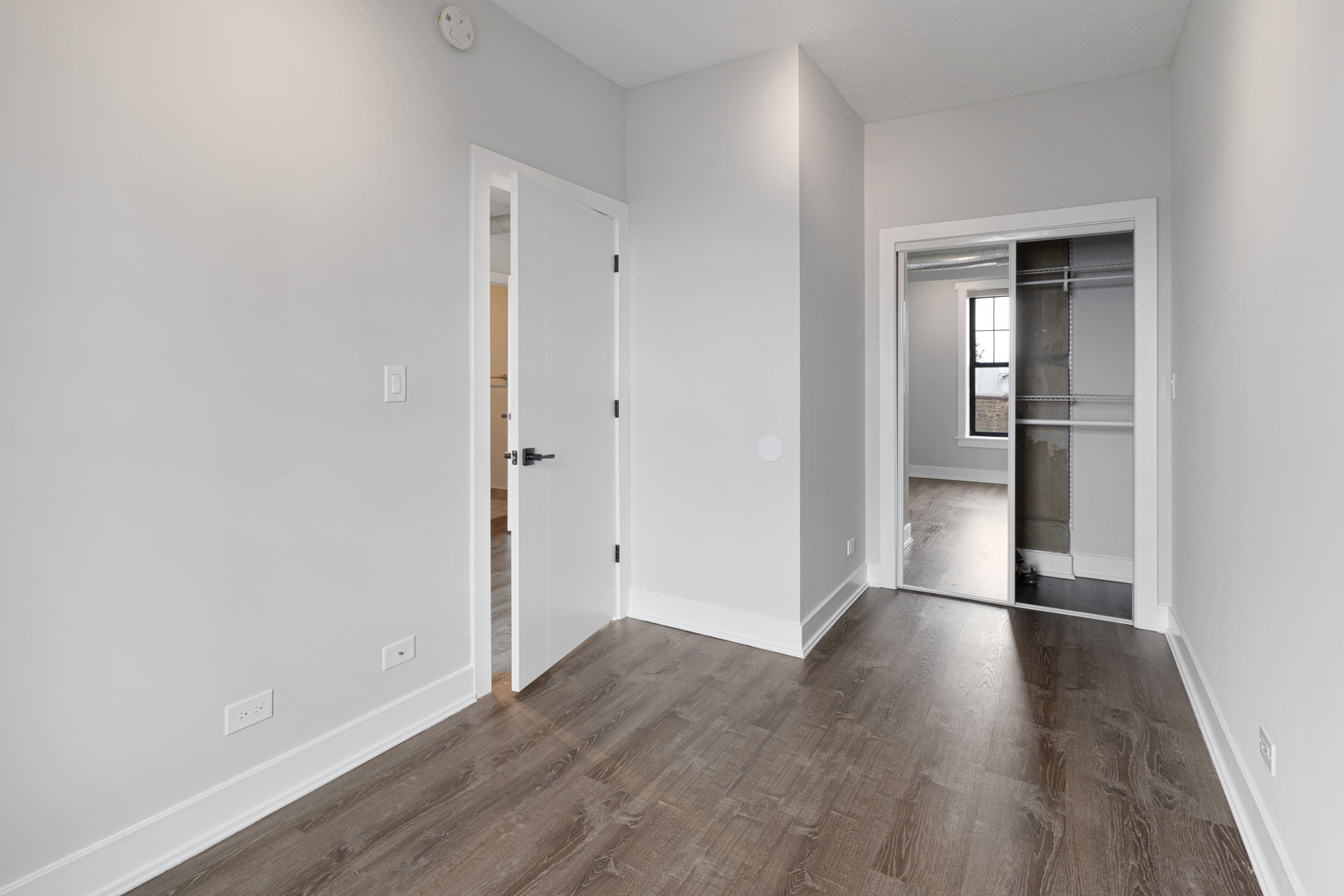 7645 North Sheridan Road, Unit 406 Chicago, IL 60626 - Photo 6 of 14