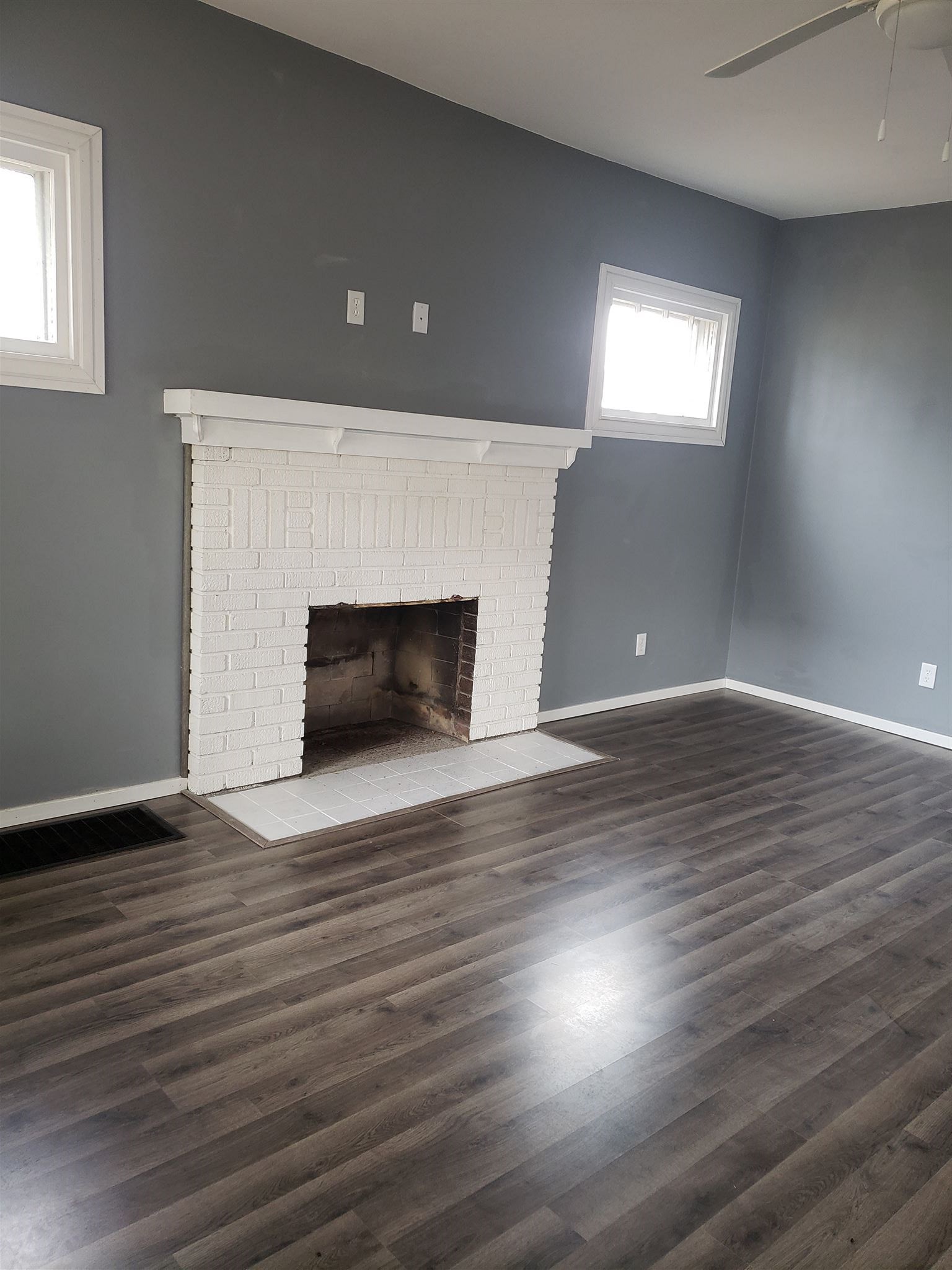 704 North 3rd Street Decatur, IN 46733 - Photo 4 of 16