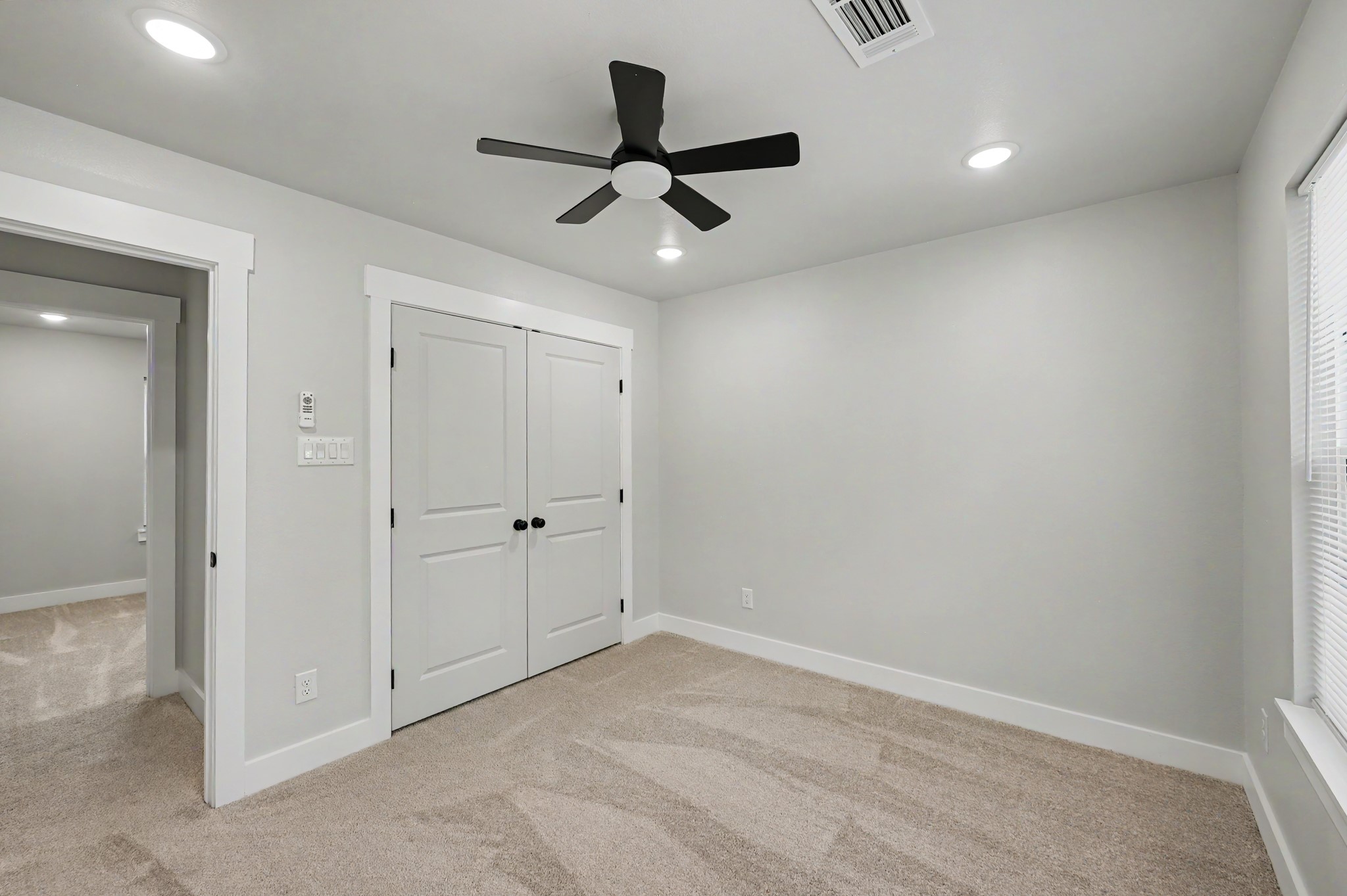116 Sun City Lane Conroe, TX 77304 - Photo 28 of 39