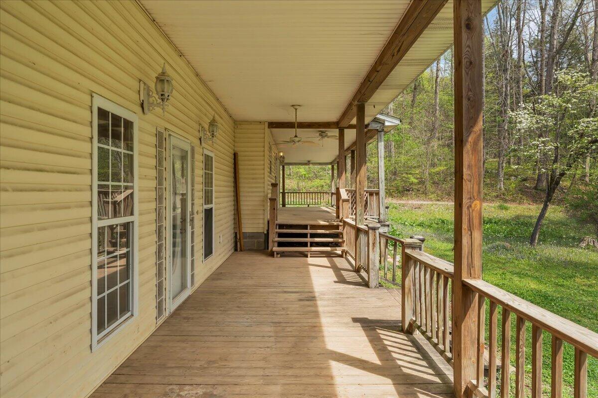 360 Dixon Cove Road Sequatchie, TN 37374 - Photo 4 of 42 05-BOX09601