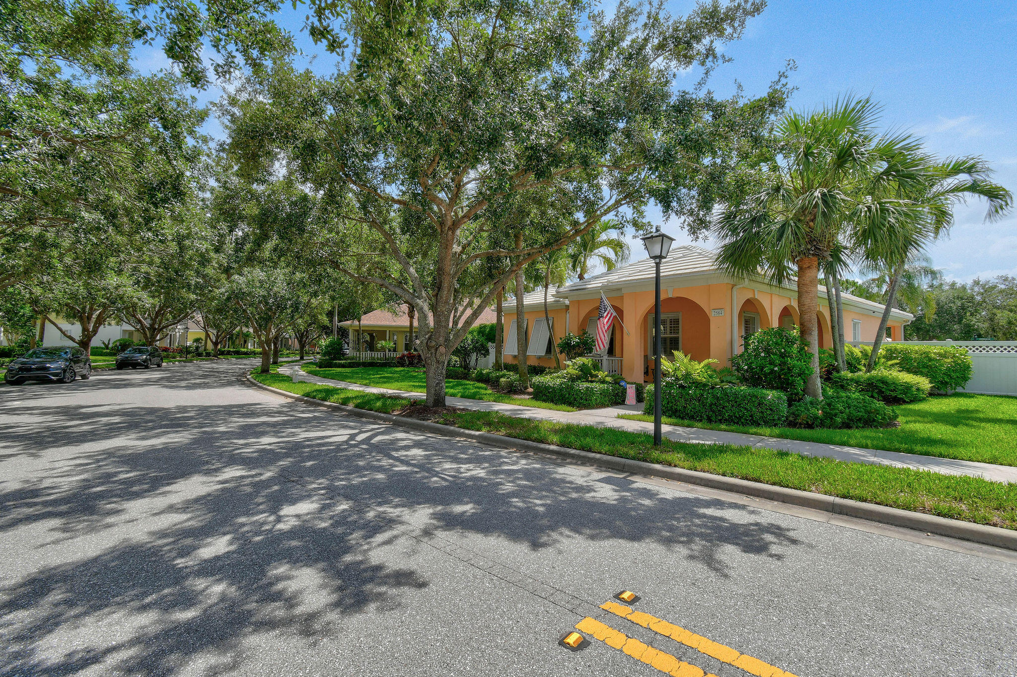 2584 East Community Drive Jupiter, FL 33458 - Photo 2 of 111 2584ECommunityDr(2)