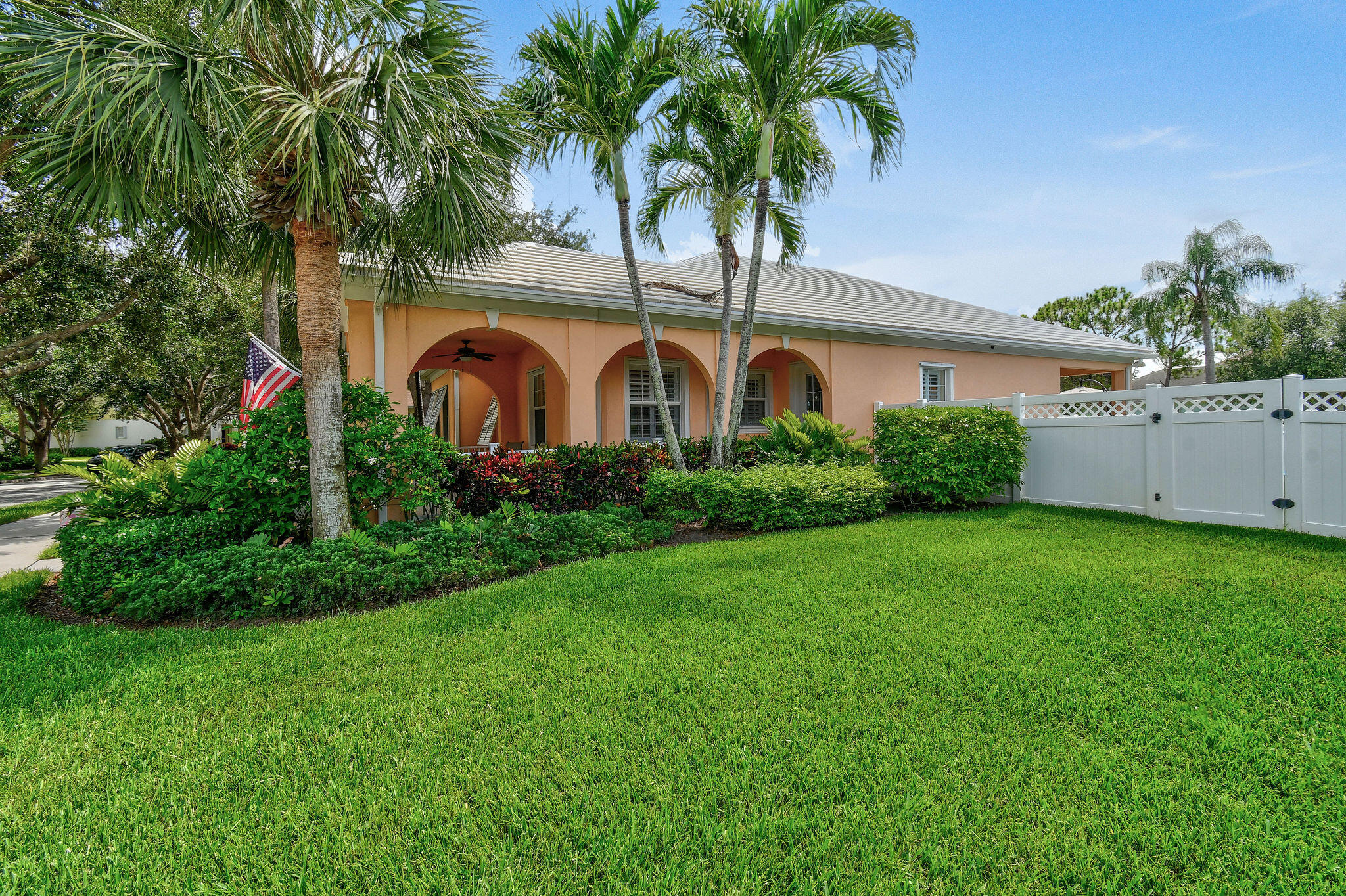 2584 East Community Drive Jupiter, FL 33458 - Photo 4 of 111 2584ECommunityDr(4)