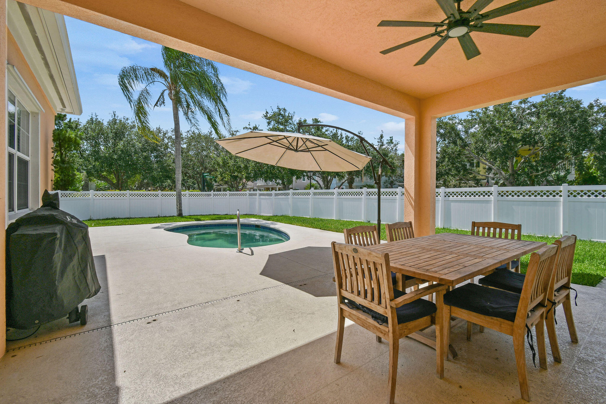 2584 East Community Drive Jupiter, FL 33458 - Photo 54 of 111 2584ECommunityDr(49)