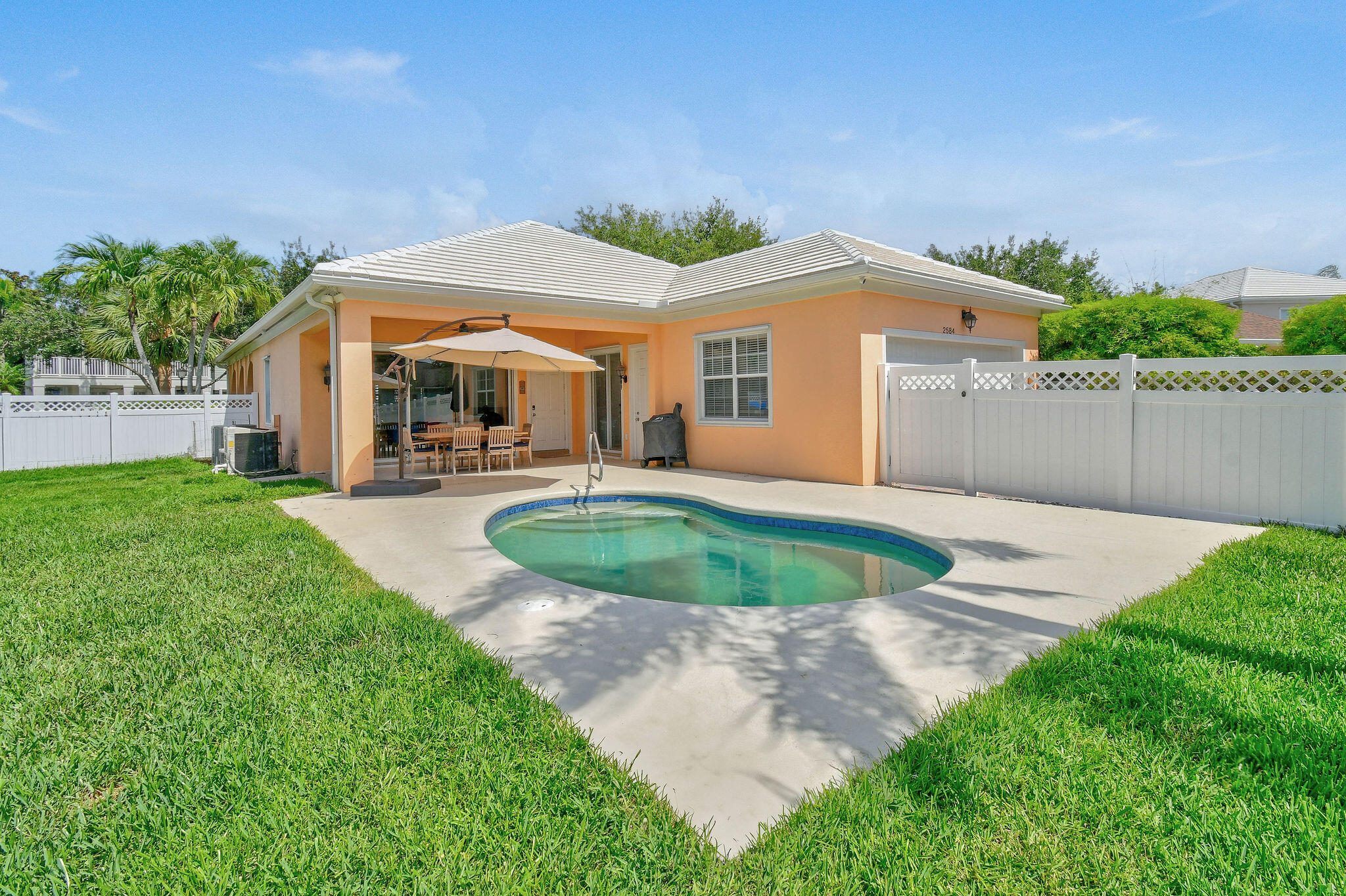 2584 East Community Drive Jupiter, FL 33458 - Photo 60 of 111 2584ECommunityDr(56)