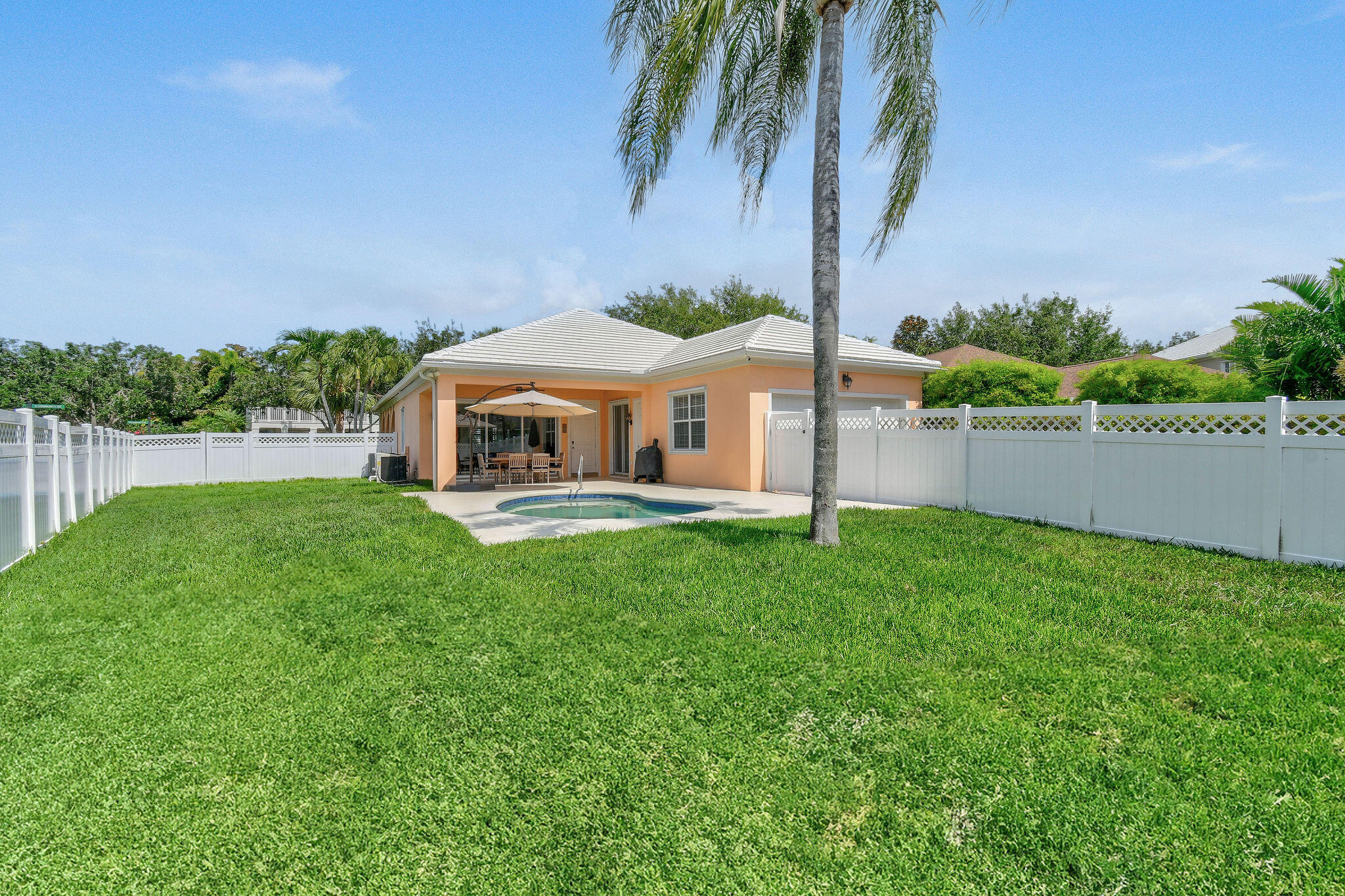 2584 East Community Drive Jupiter, FL 33458 - Photo 63 of 111 2584ECommunityDr(59)