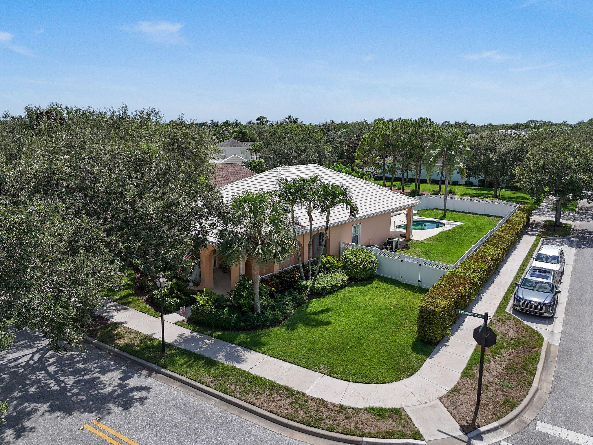 2584 East Community Drive Jupiter, FL 33458 - Photo 70 of 111 2584ECommunitySrAerials(3)