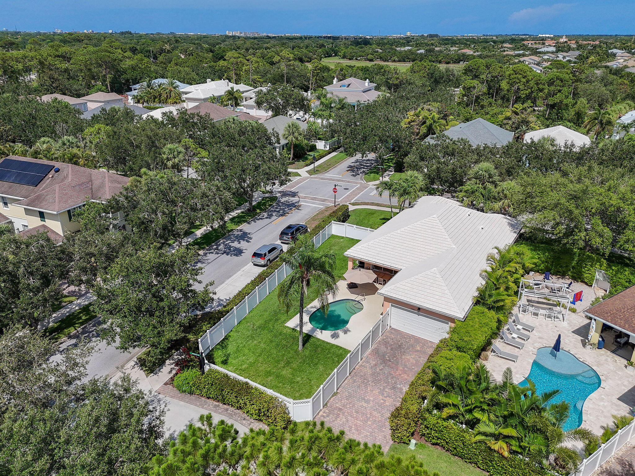 2584 East Community Drive Jupiter, FL 33458 - Photo 84 of 111 2584ECommunitySrAerials(10)