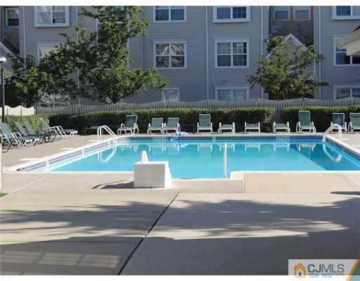 5 Inverness Drive Edison, NJ 08820 - Photo 12 of 13 Gallery Image 12