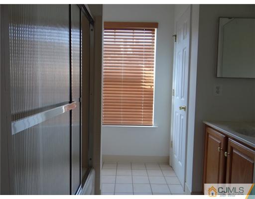5 Inverness Drive Edison, NJ 08820 - Photo 10 of 13 Gallery Image 10