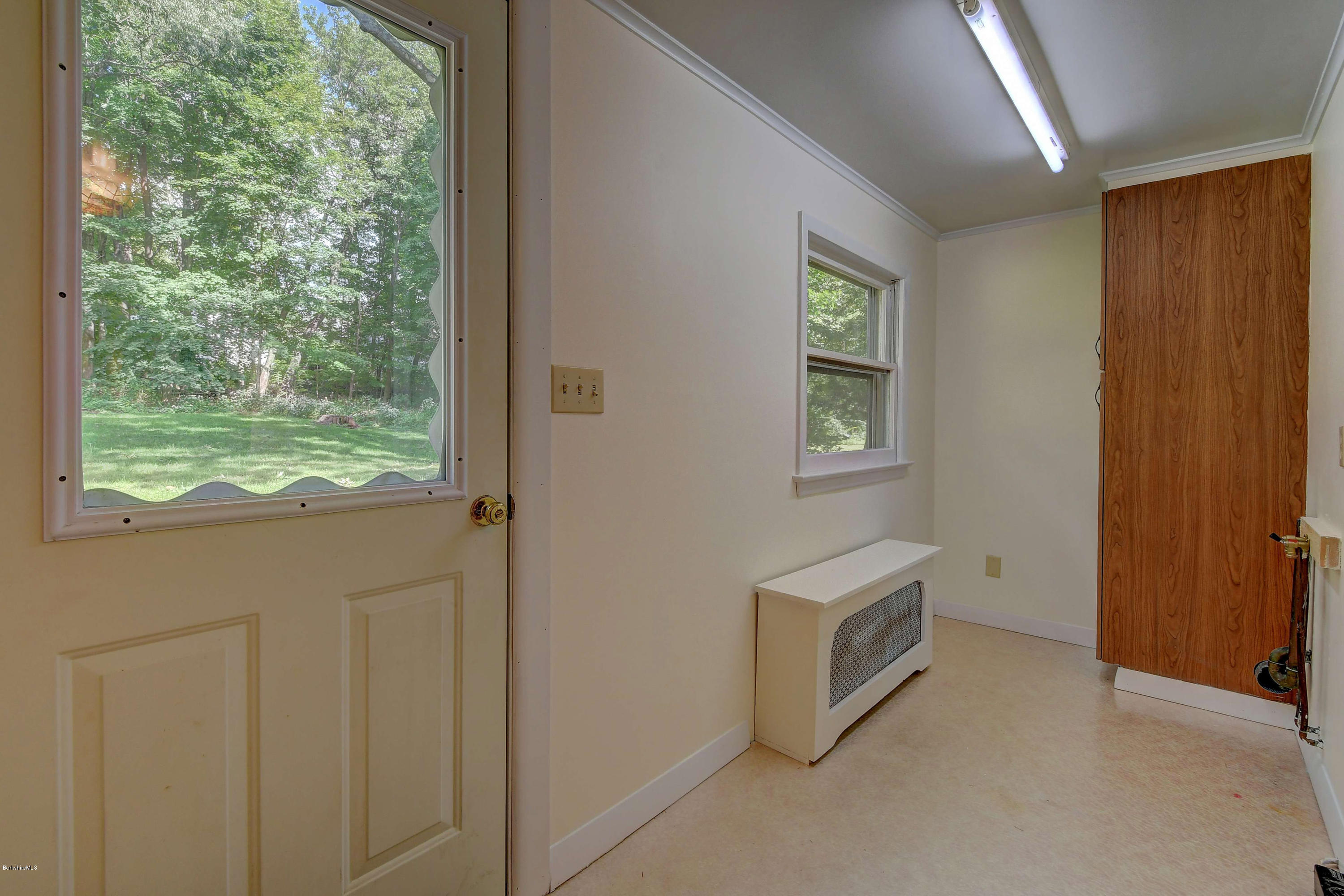 182 Bridges Road Williamstown, MA 01267 - Photo 12 of 25 2520 Laundry Room