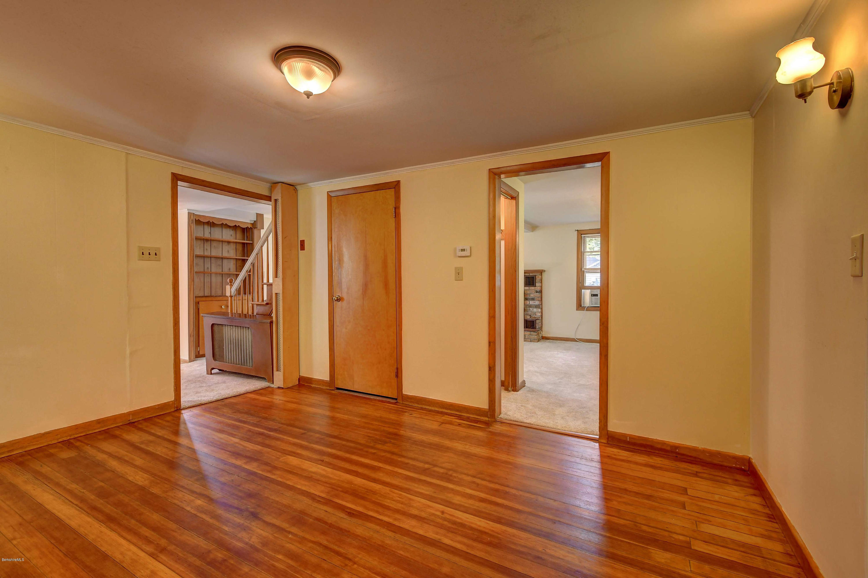 182 Bridges Road Williamstown, MA 01267 - Photo 17 of 25 2107 Dining Room