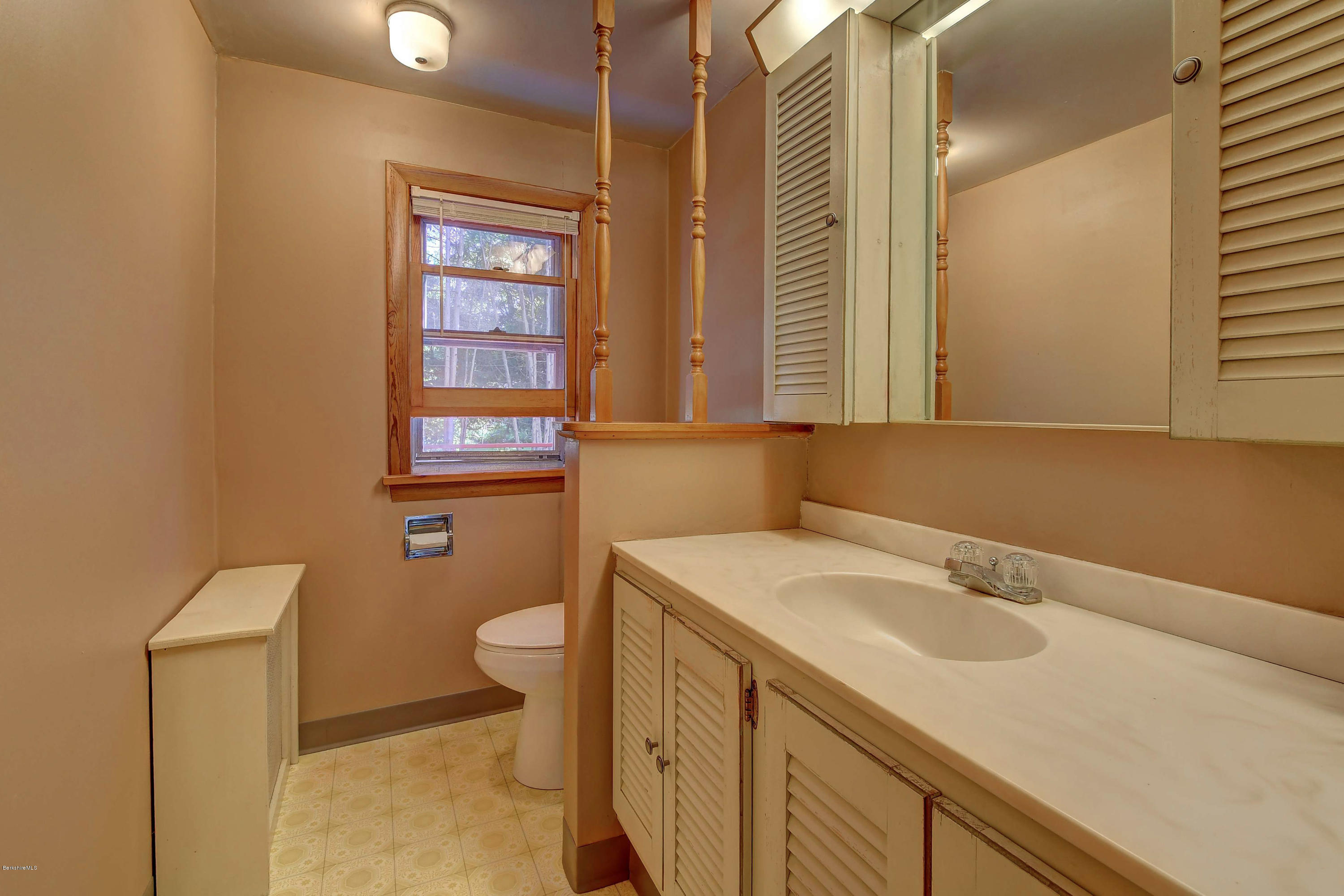 182 Bridges Road Williamstown, MA 01267 - Photo 19 of 25 2405 Bathroom