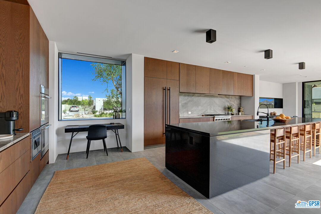 7 Echo Lane Rancho Mirage, CA 92270 - Photo 15 of 61