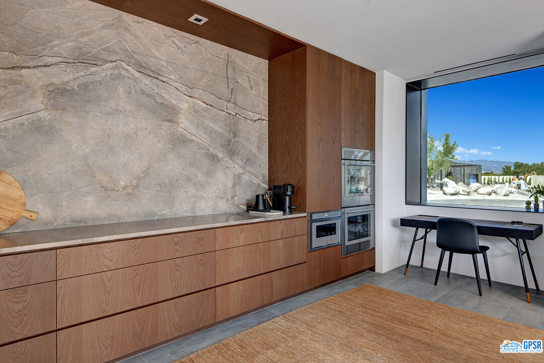 7 Echo Lane Rancho Mirage, CA 92270 - Photo 21 of 61