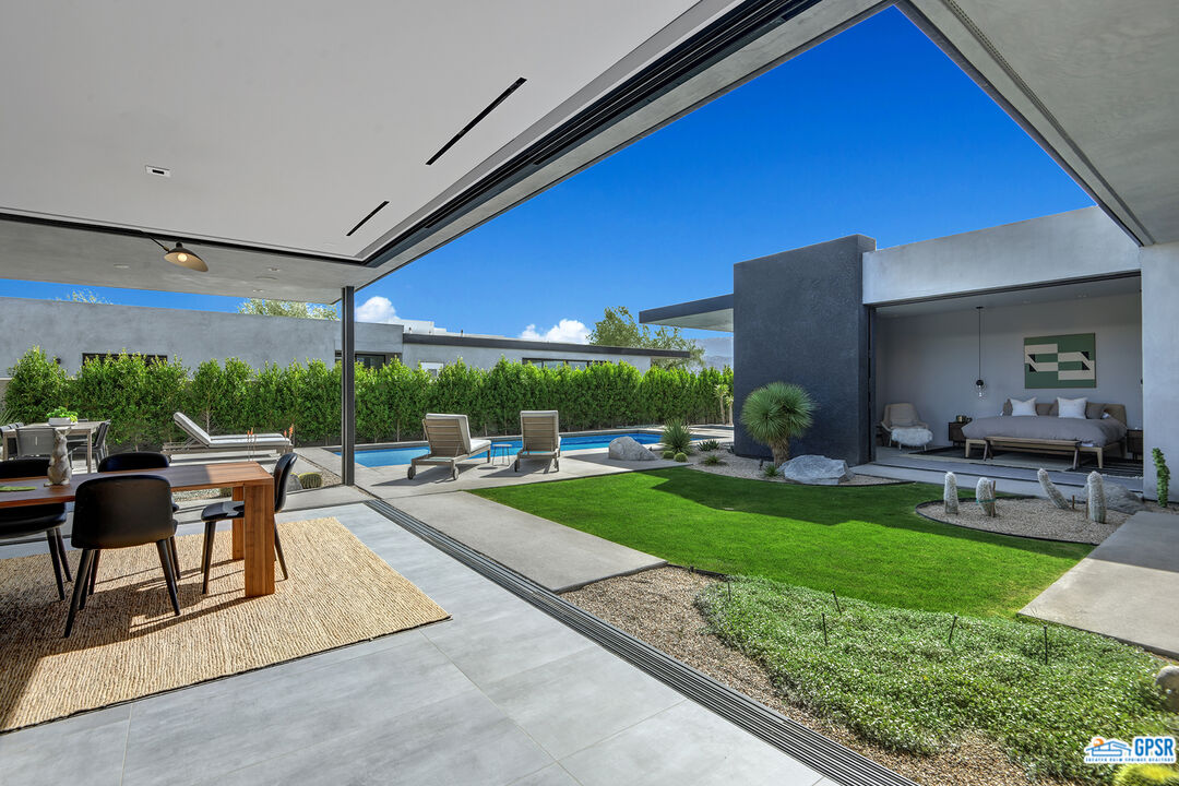 7 Echo Lane Rancho Mirage, CA 92270 - Photo 23 of 61