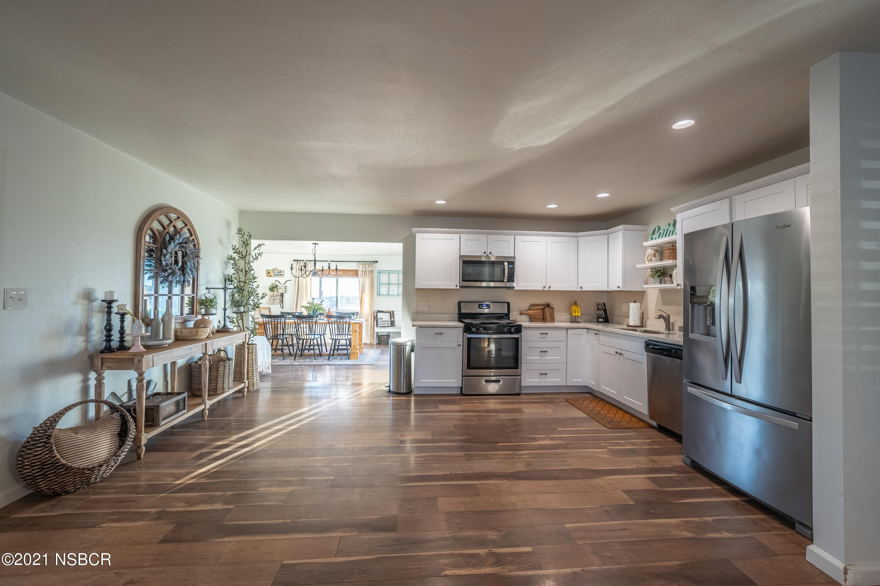 558 Sunbeam Road Lompoc, CA 93436 - Photo 8 of 24 2CA80A49-FC05-4601-B7E4-96687BA39873