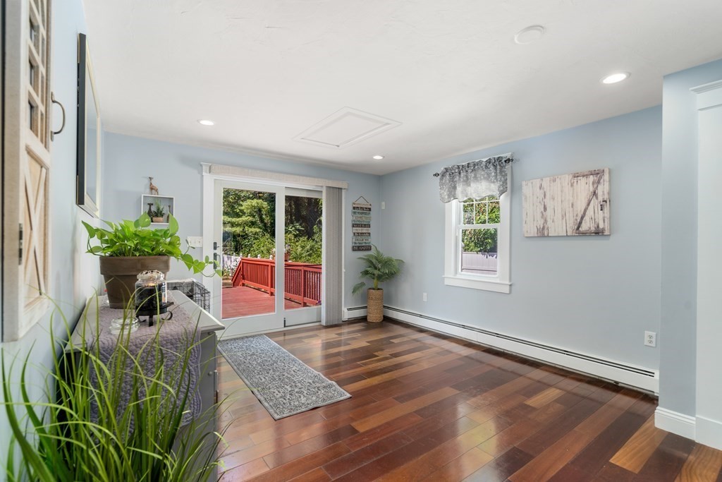 16 Peach Orchard Road Burlington, MA 01803 - Photo 8 of 22 Gallery Image 8