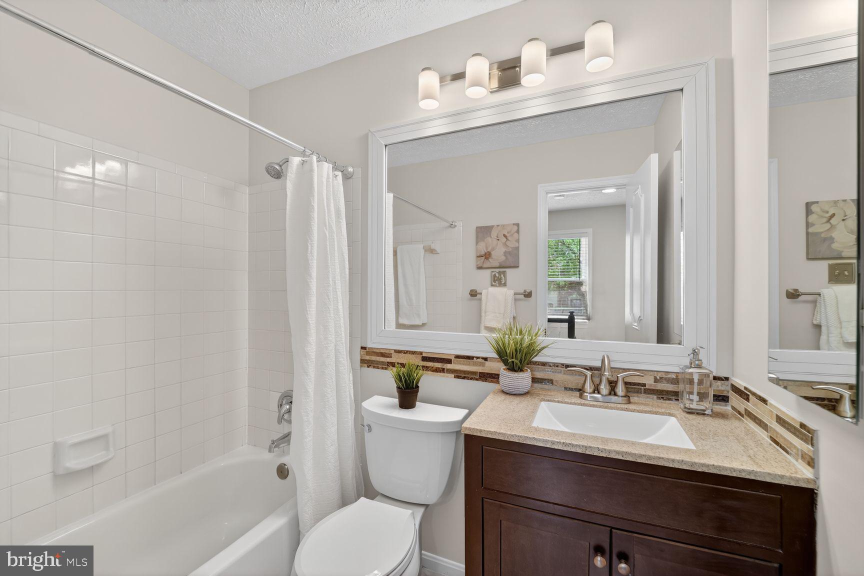 7265 Kousa Lane Springfield, VA 22152 - Photo 22 of 50 Renovated Updated hall bathroom