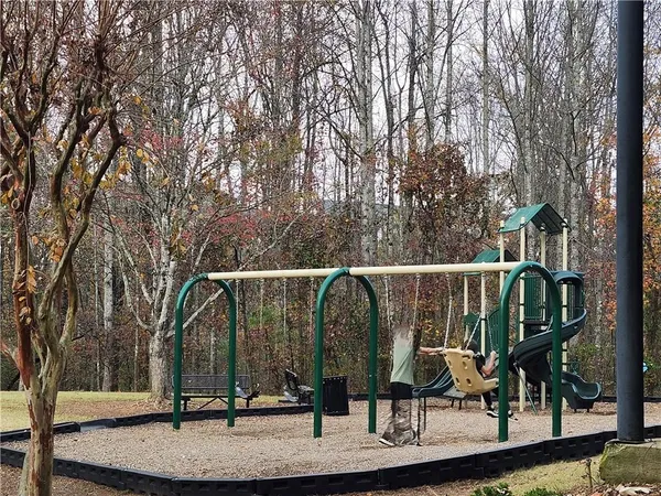 $2,200 | 1009 Annazanes Court, Alpharetta, GA 30004