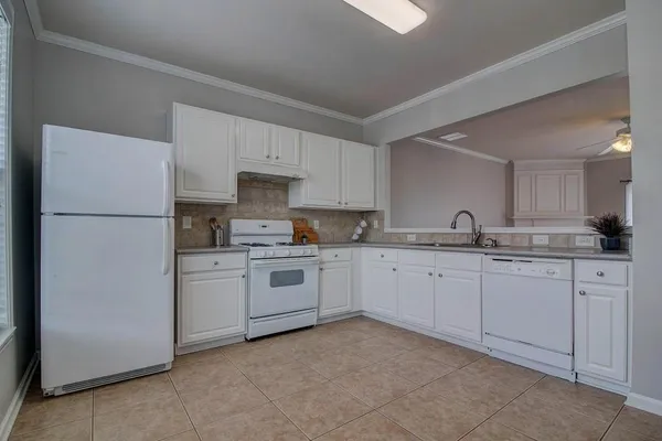 $2,200 | 1009 Annazanes Court, Alpharetta, GA 30004