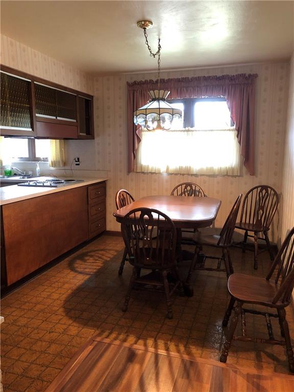491 Grant Street Rochester, PA 15074 - Photo 5 of 25