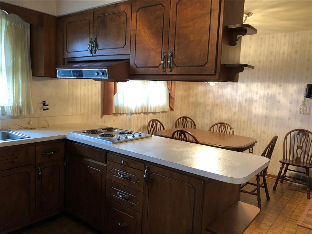 491 Grant Street Rochester, PA 15074 - Photo 6 of 25