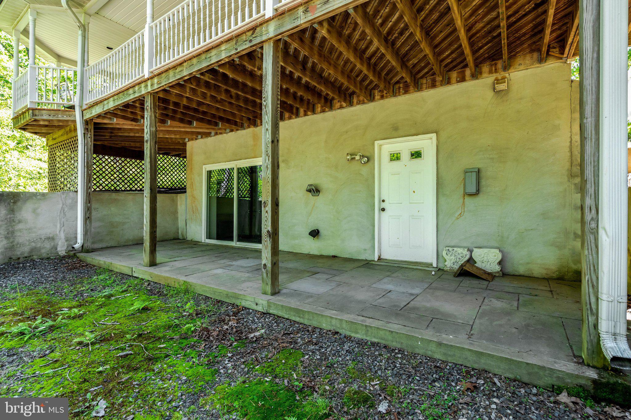 2429 Cromwell Road Catlett, VA 20119 - Photo 13 of 71 Slat Patio off Lower Level,