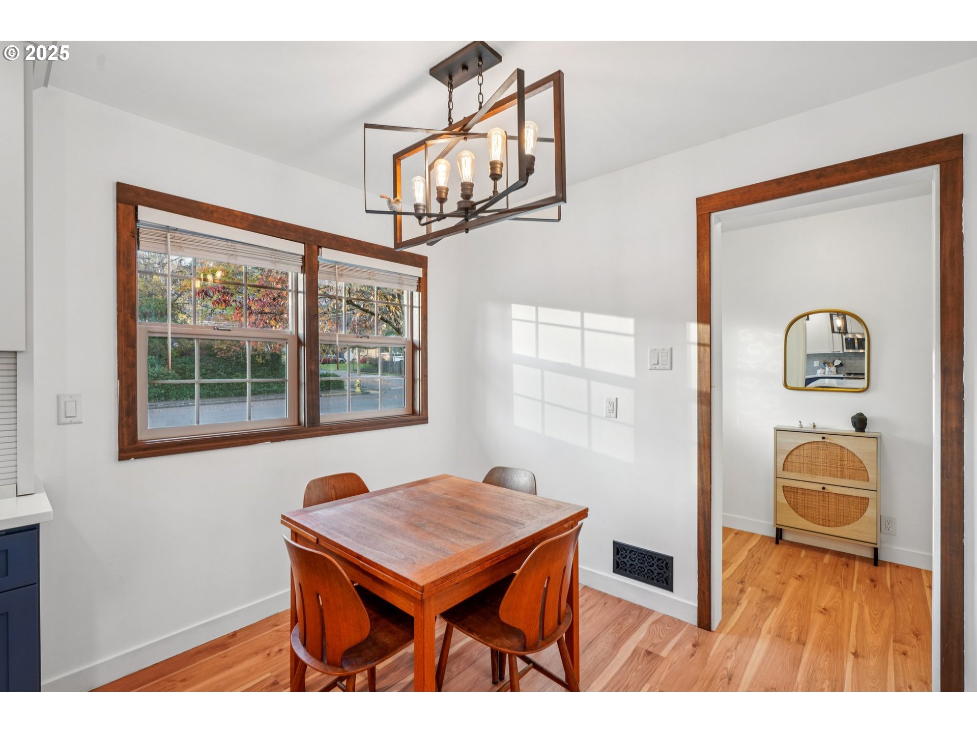 2012 Division Street Camas, WA 98607 - Photo 8 of 32 Gallery Image 8
