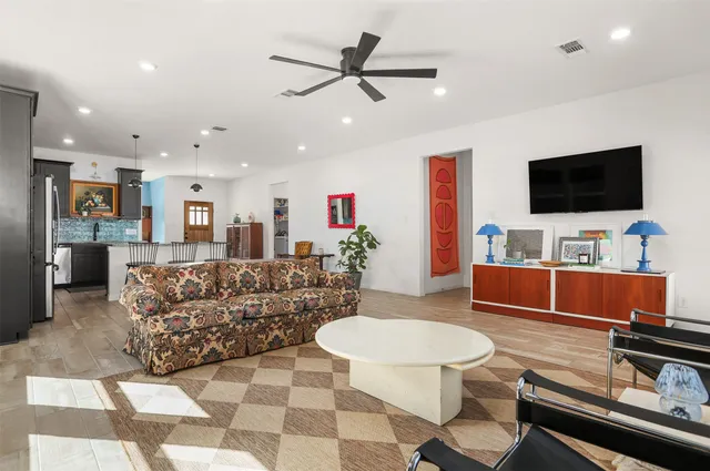 $329,000 | 3403 Daisy, Santa Fe, TX 77510