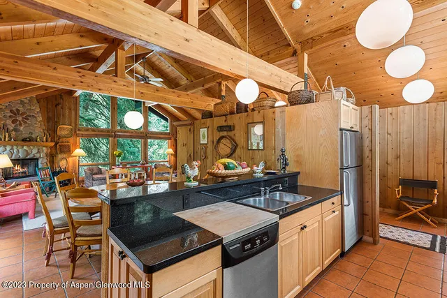 $7,250,000 | 30 Smith Hill Way, Woody Creek, CO 81656