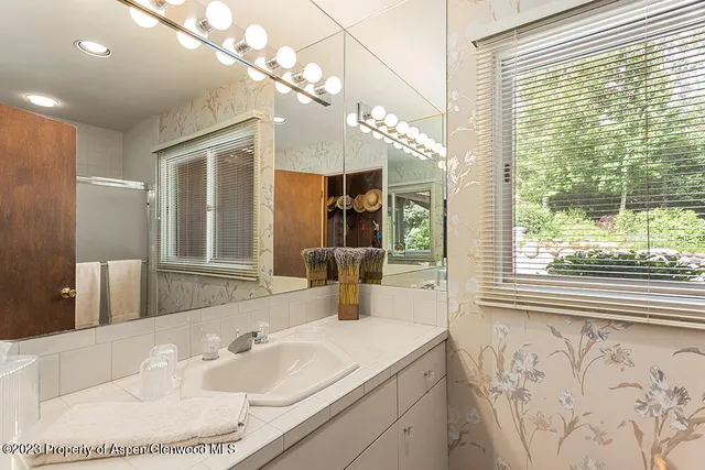 $7,250,000 | 30 Smith Hill Way, Woody Creek, CO 81656