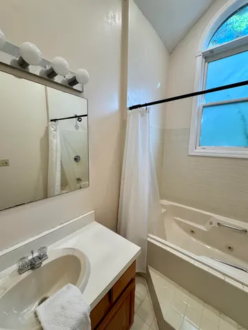 $2,800 | 338 Longfellow Drive, Unit 38, Bethlehem, NH 03574