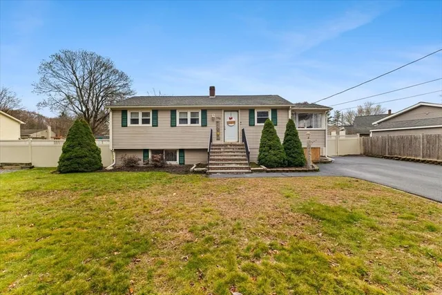 $519,000 | 196 Donald Tennant Circle, North Attleboro, MA 02760