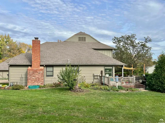$297,400 | 4215 Wimbledon Drive, Lawrence, KS 66047
