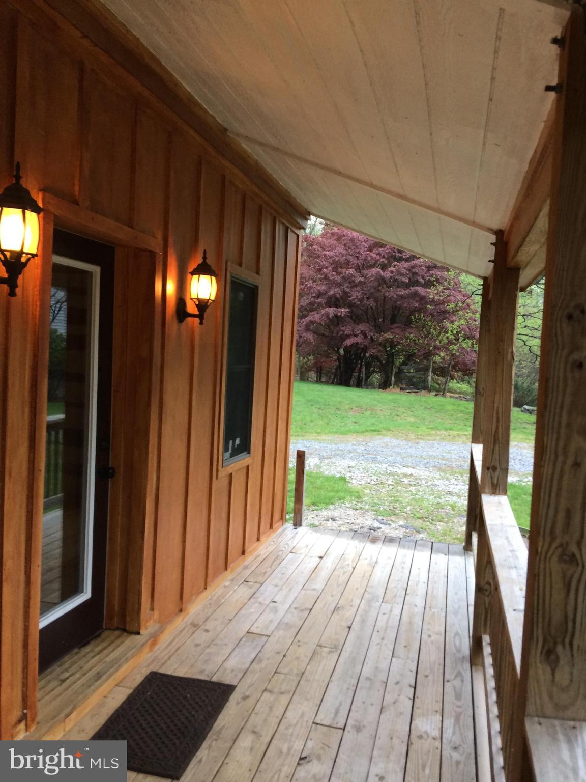 Covered and private front porch.