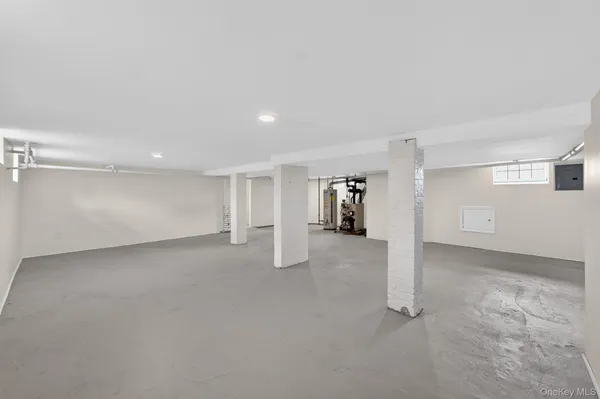 $1,075,000 | 147 North Fulton Avenue, Mount Vernon, NY 10550