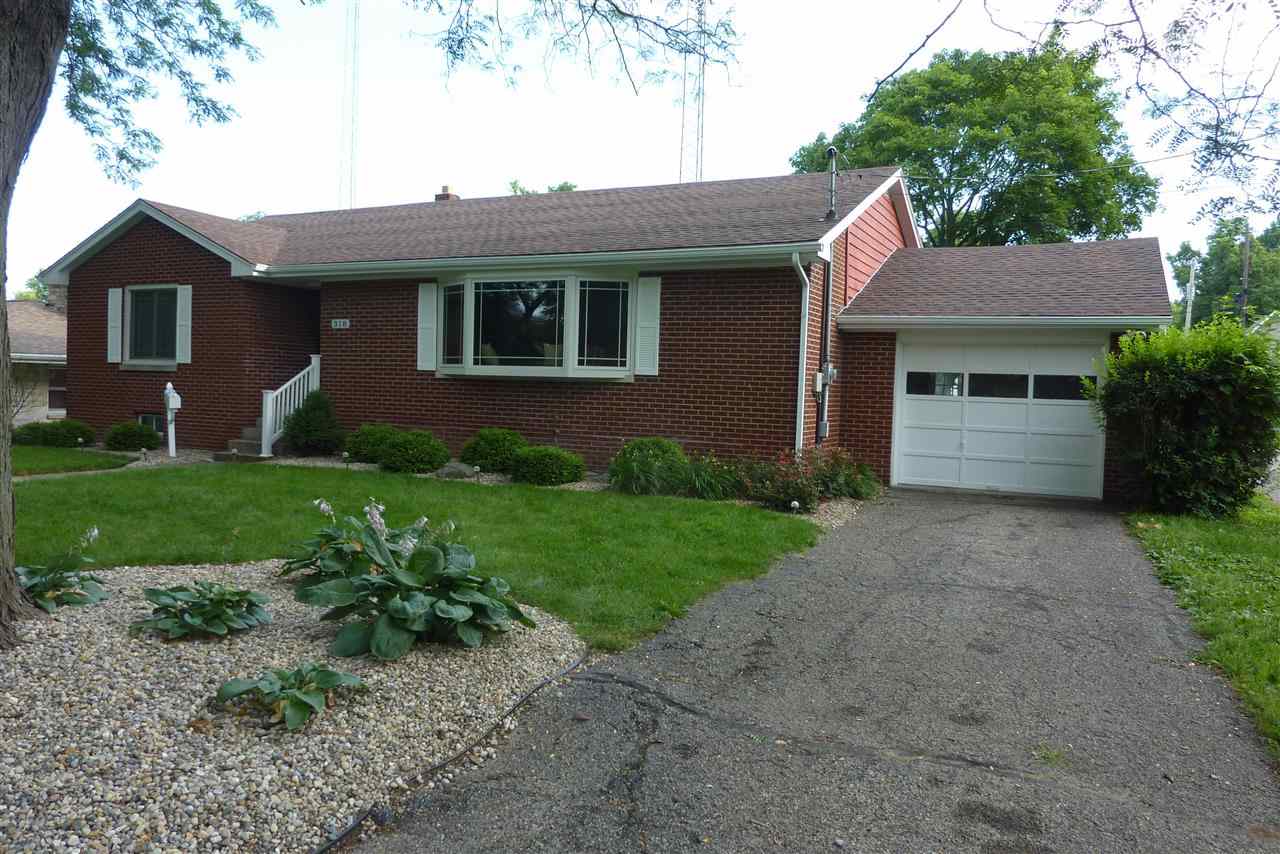 318 West 12th Street Rochester, IN 46975 - Photo 12 of 14