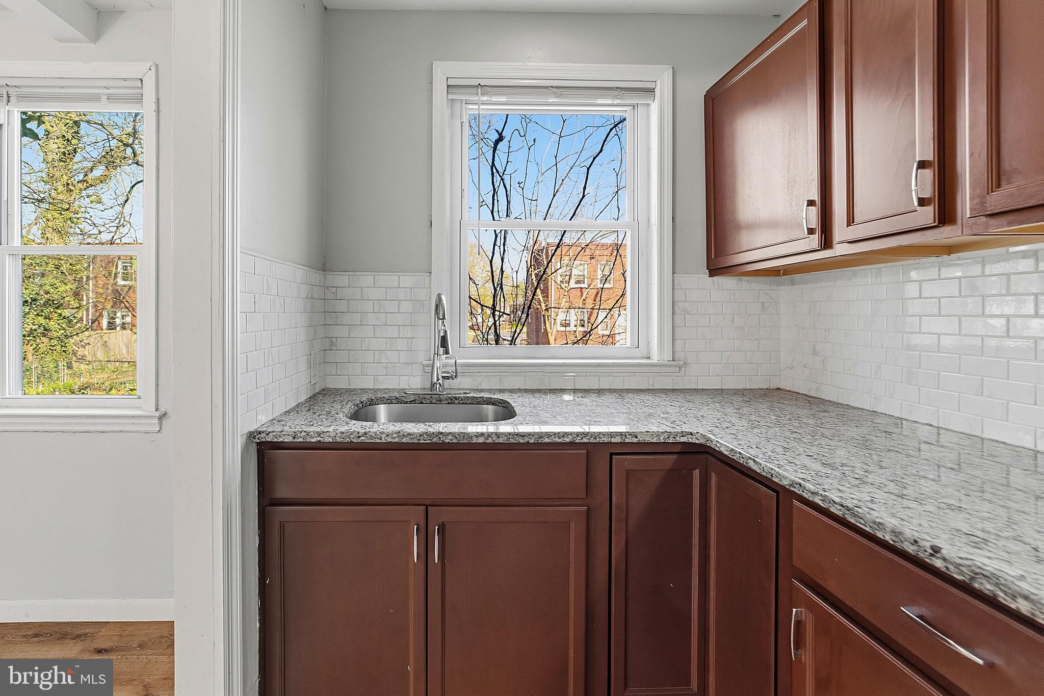 1063 South Merrimac Road Camden, NJ 08104 - Photo 6 of 19 Kitchen