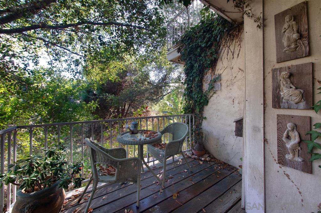 2446 Gird Road Fallbrook, CA 92028 - Photo 8 of 24