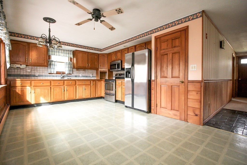 12 Bernard Road Grafton, MA 01536 - Photo 15 of 30 Gallery Image 15