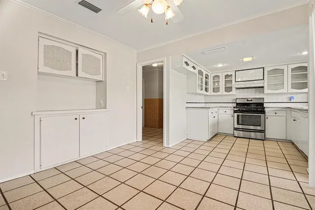 $340,000 | 3417 Cavalier Court, Irving, TX 75062