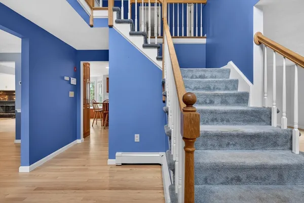 a view of entryway front of house