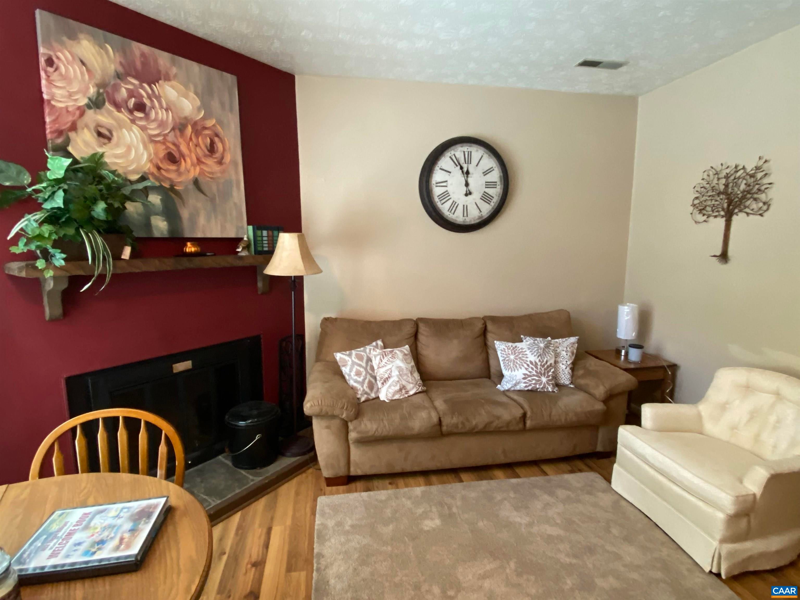 462 Three Ridges Roseland, VA 22967 - Photo 4 of 13 Gallery Image 4