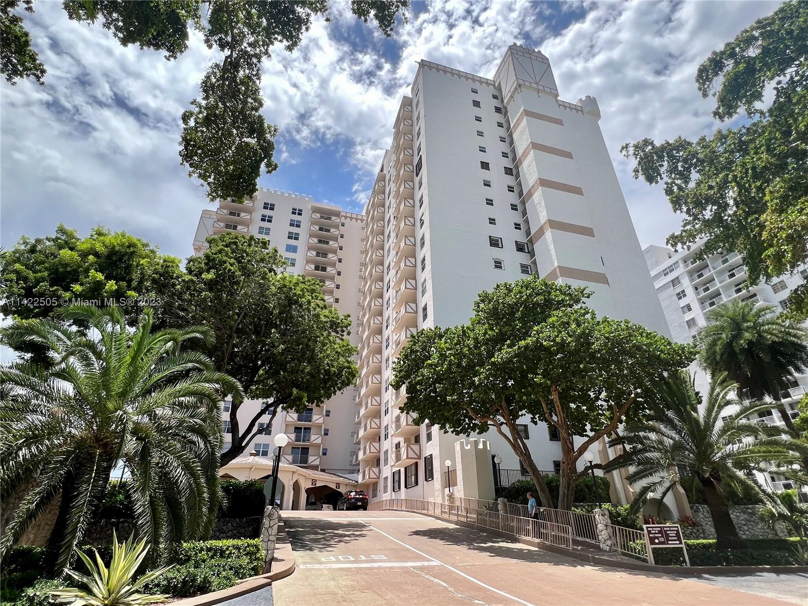 1865 South Ocean Dr Unit 14B