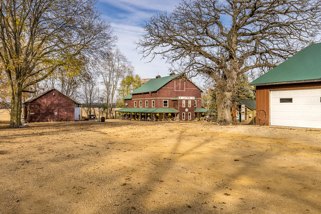 3261 South Daysville Road Oregon, IL 61061 - Photo 8 of 72