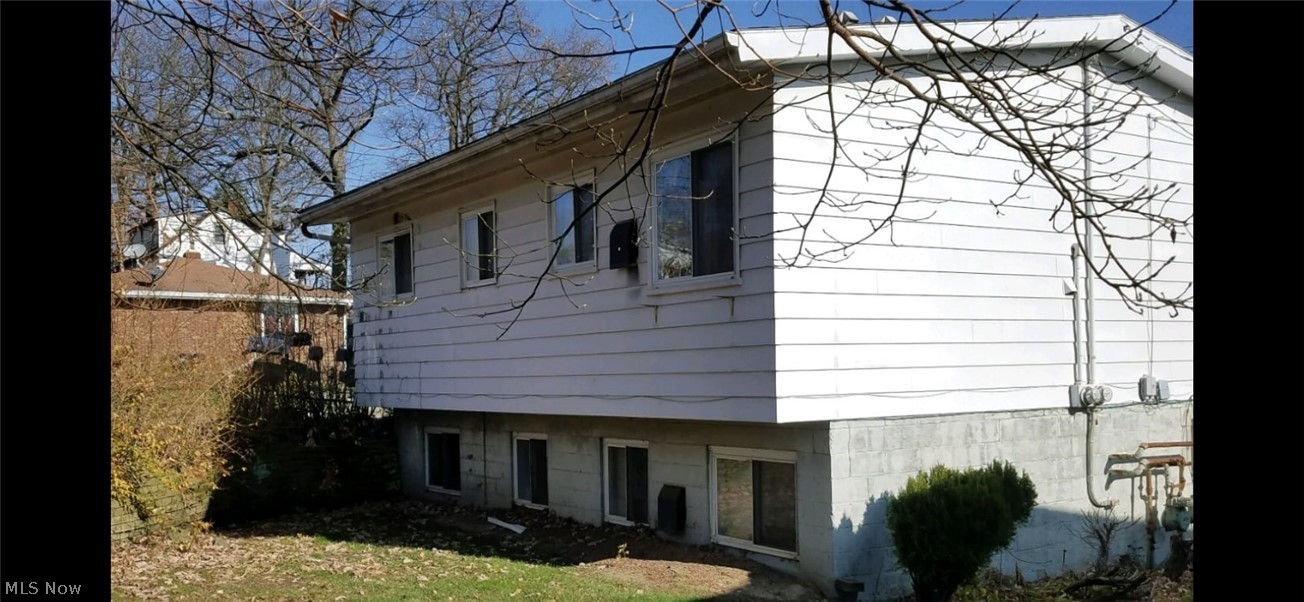 1336-1338 Brittain Road Akron, OH 44310 - Photo 3 of 16