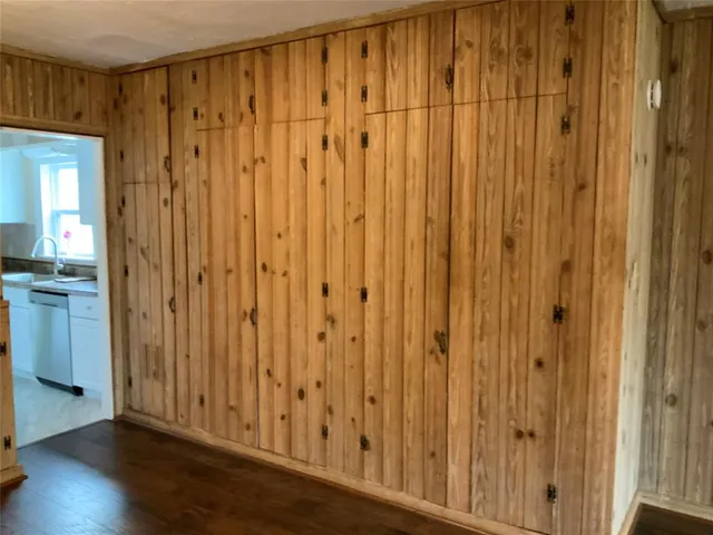 $165,000 | 406 North 6th Street, Ballinger, TX 76821