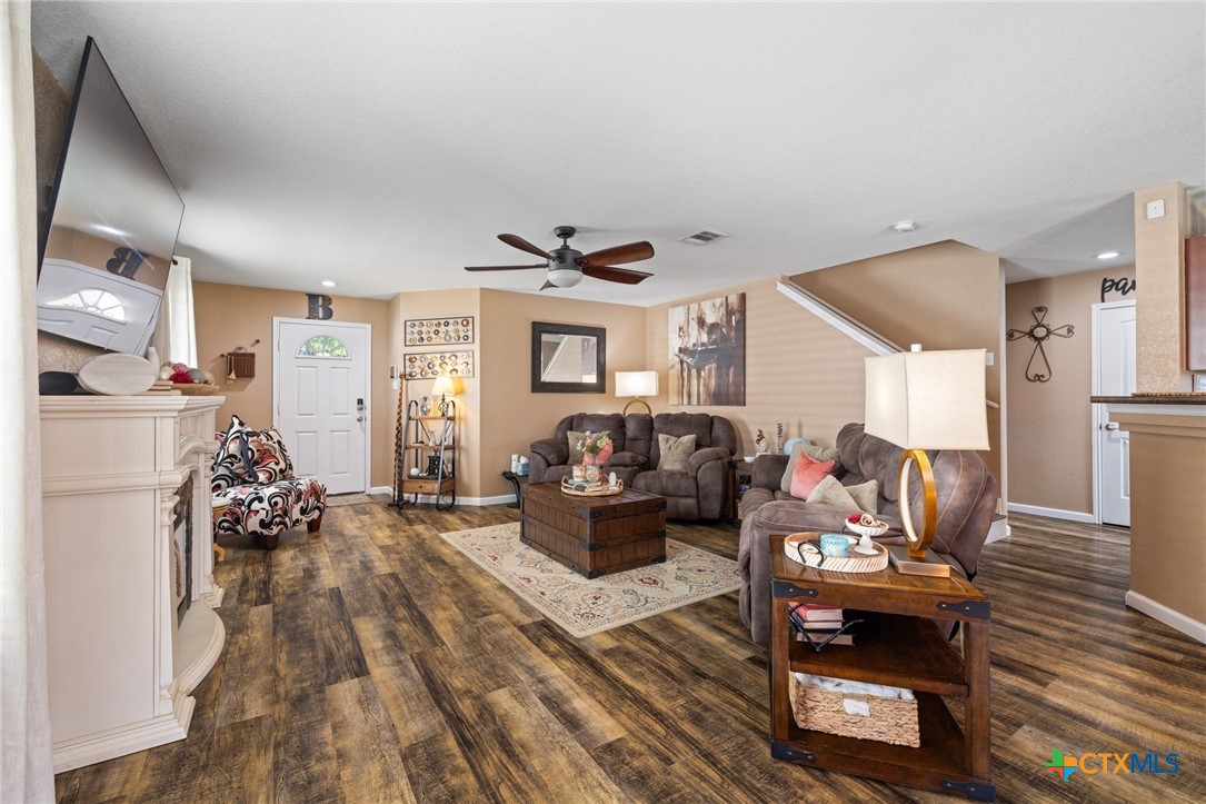 9142 Sage Loop Court Temple, TX 76502 - Photo 2 of 27
