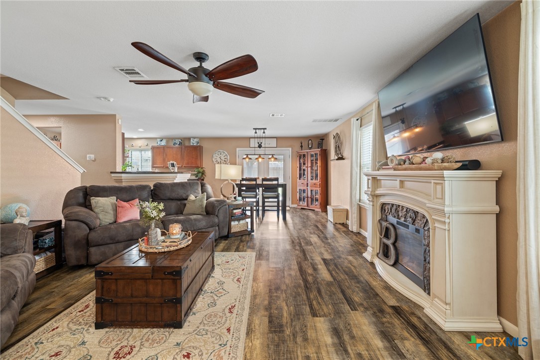 9142 Sage Loop Court Temple, TX 76502 - Photo 7 of 27